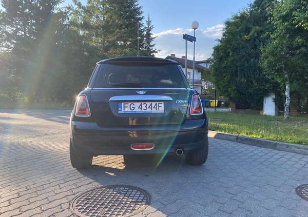 MINI Cooper cena 18000 przebieg: 205650, rok produkcji 2008 z Koziegłowy małe 211